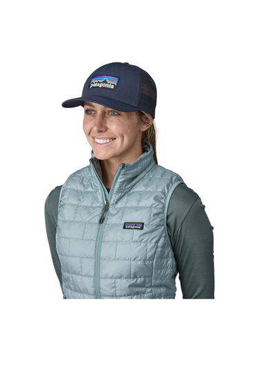 Patagonia P-6 Logo Trucker Hat - New Navy