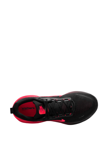 Nike Vomero 18 - Black/Bright Crimson/Anthracite