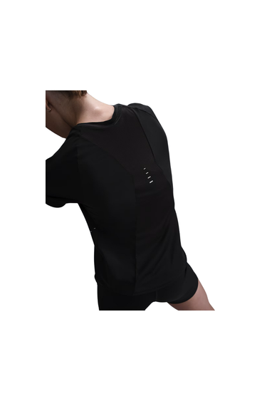 Nike Swift Women's Dri-FIT Short-Sleeve Running Top - Black