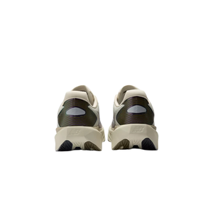 New Balance Fuel Cell Rebel V5 - Shipyard/Arid stone/ Silver Metallic