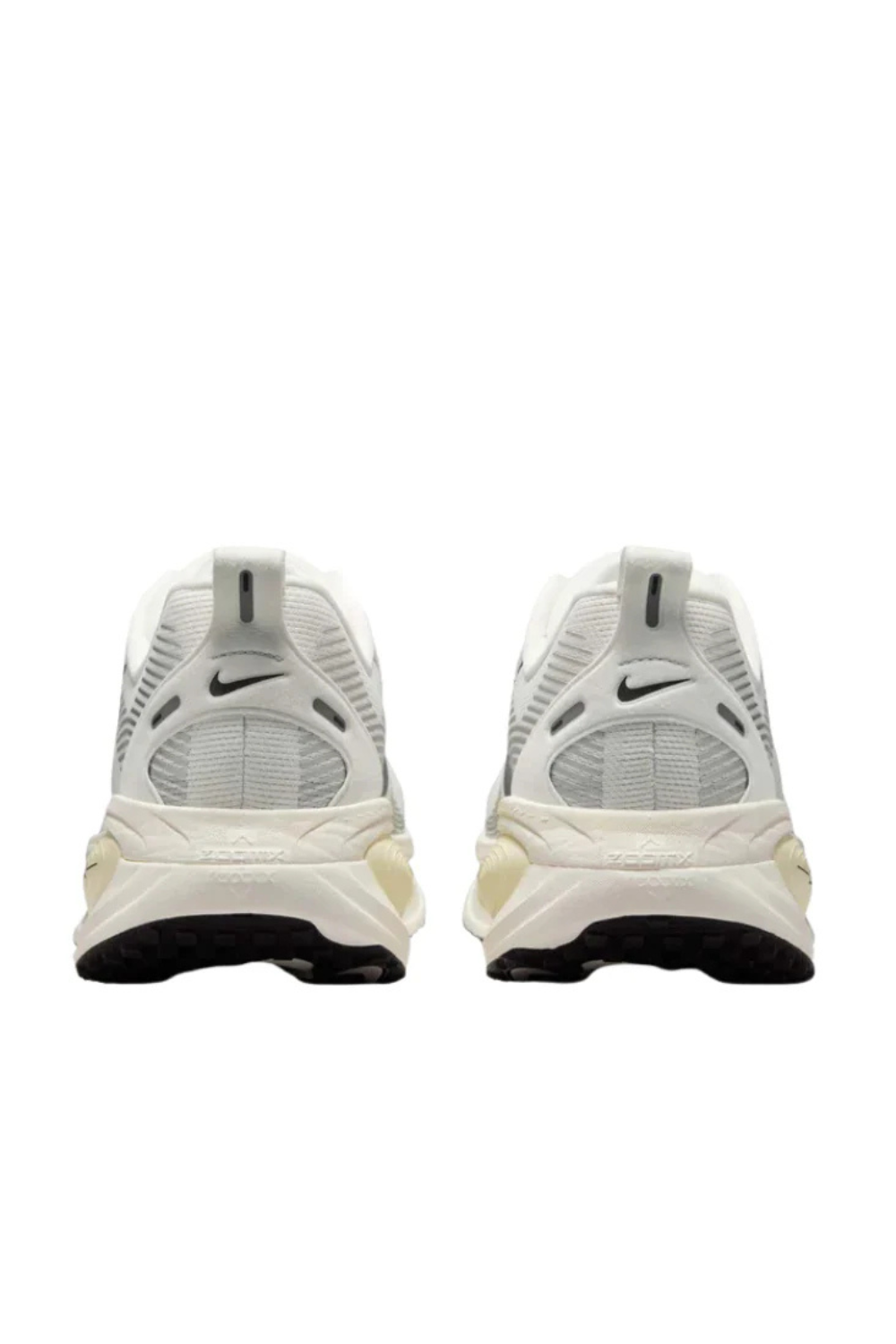 Nike Vomero 18 - Summit White/Black