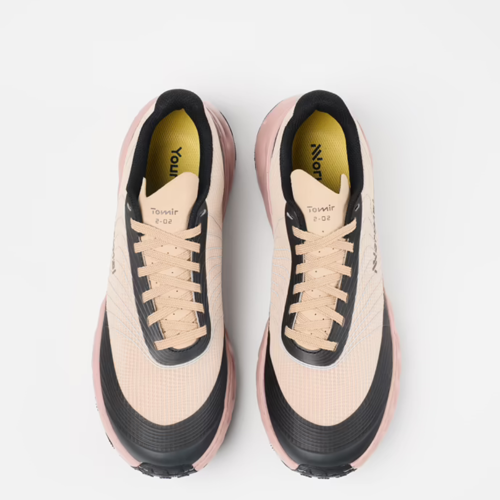 NNormal Tomir 2.0 Running Shoes In Beige