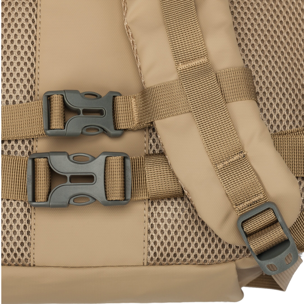 Elliker Wharfe Flap Over Bakcpack In Sand