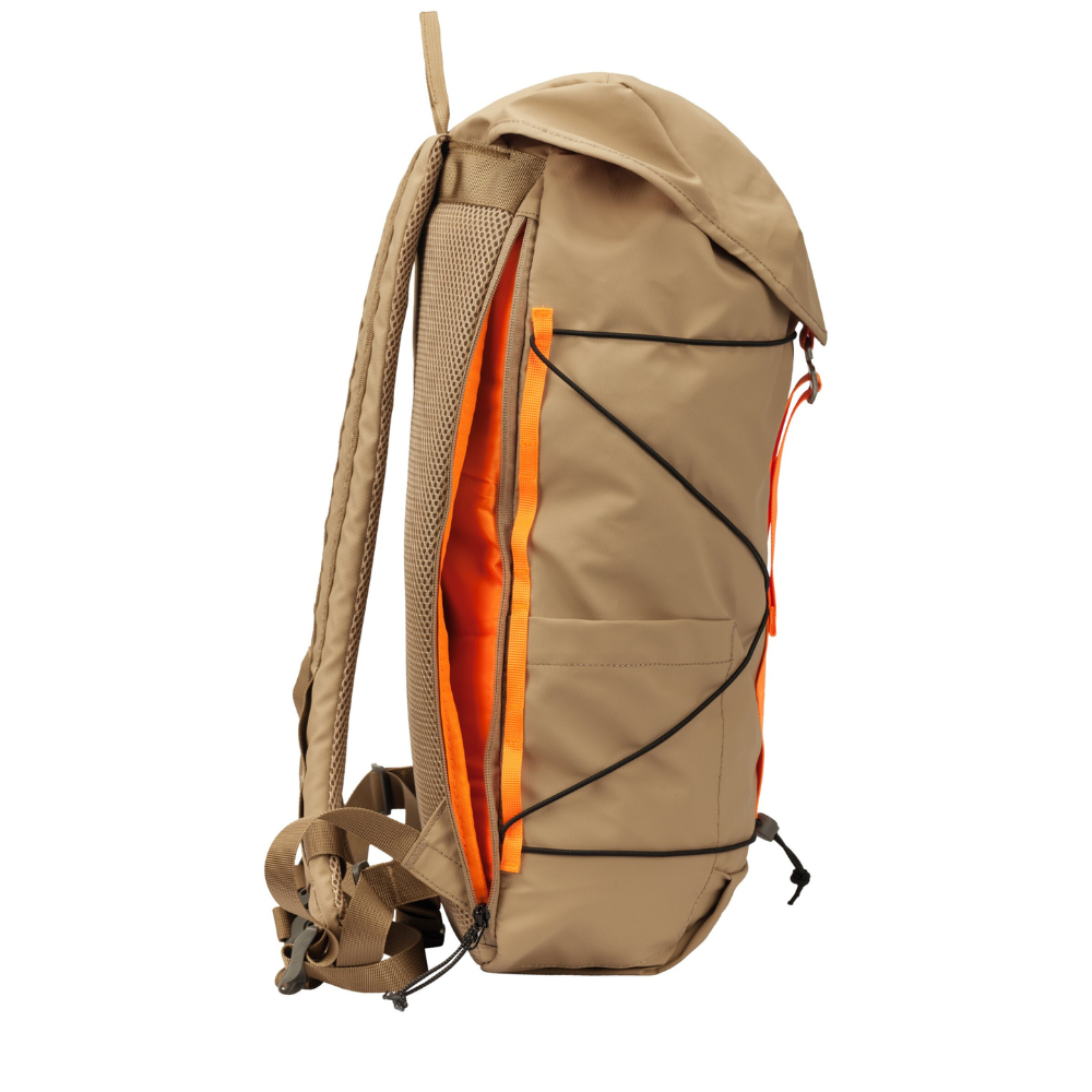 Elliker Wharfe Flap Over Bakcpack In Sand